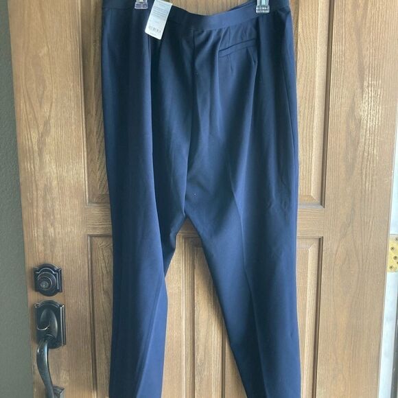 Worthington stretch pants  - Picture 2 of 6